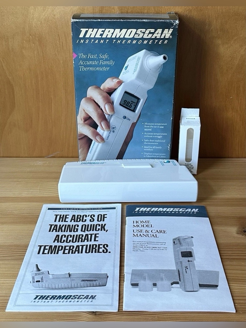 Vintage 1994 Thermoscan Inc. Instant Thermometer HM-2 w/ Lens Filters LF-20